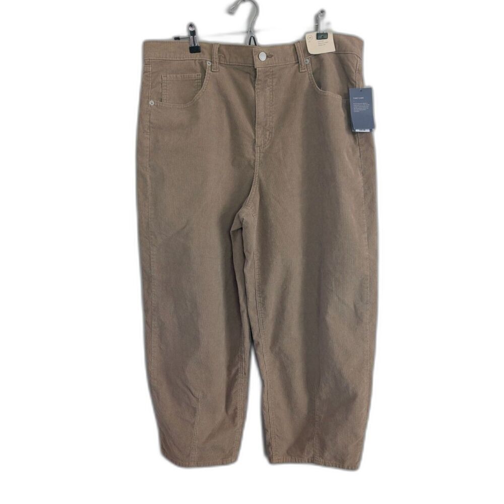 Universal Thread Women's High Rise Barrel Leg Corduroy Pants Tan Size 16R NWT